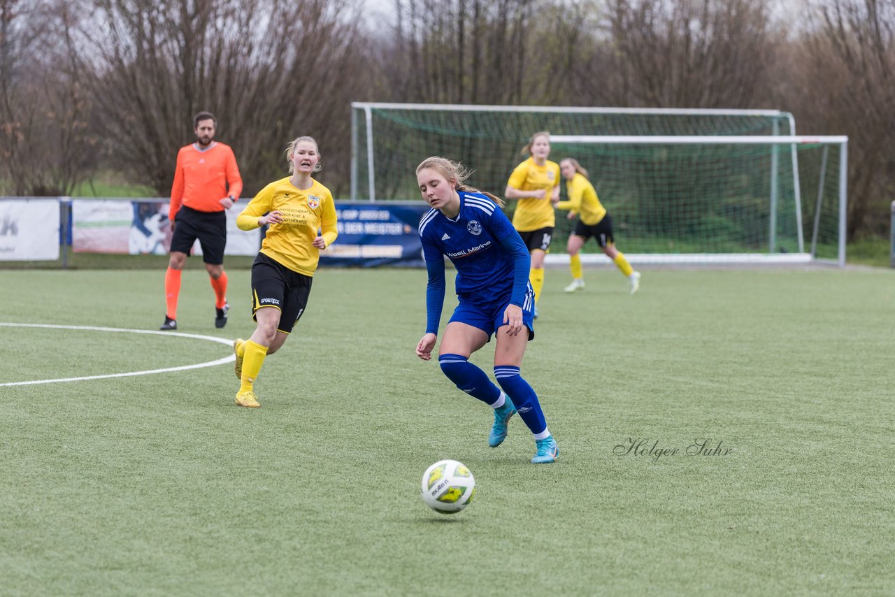 Bild 453 - F SSC Hagen Ahrensburg - SV Frisia Risum-Lindholm : Ergebnis: 1:2